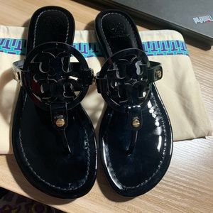 Tory Burch Patent Leather Miller sandals size 7
